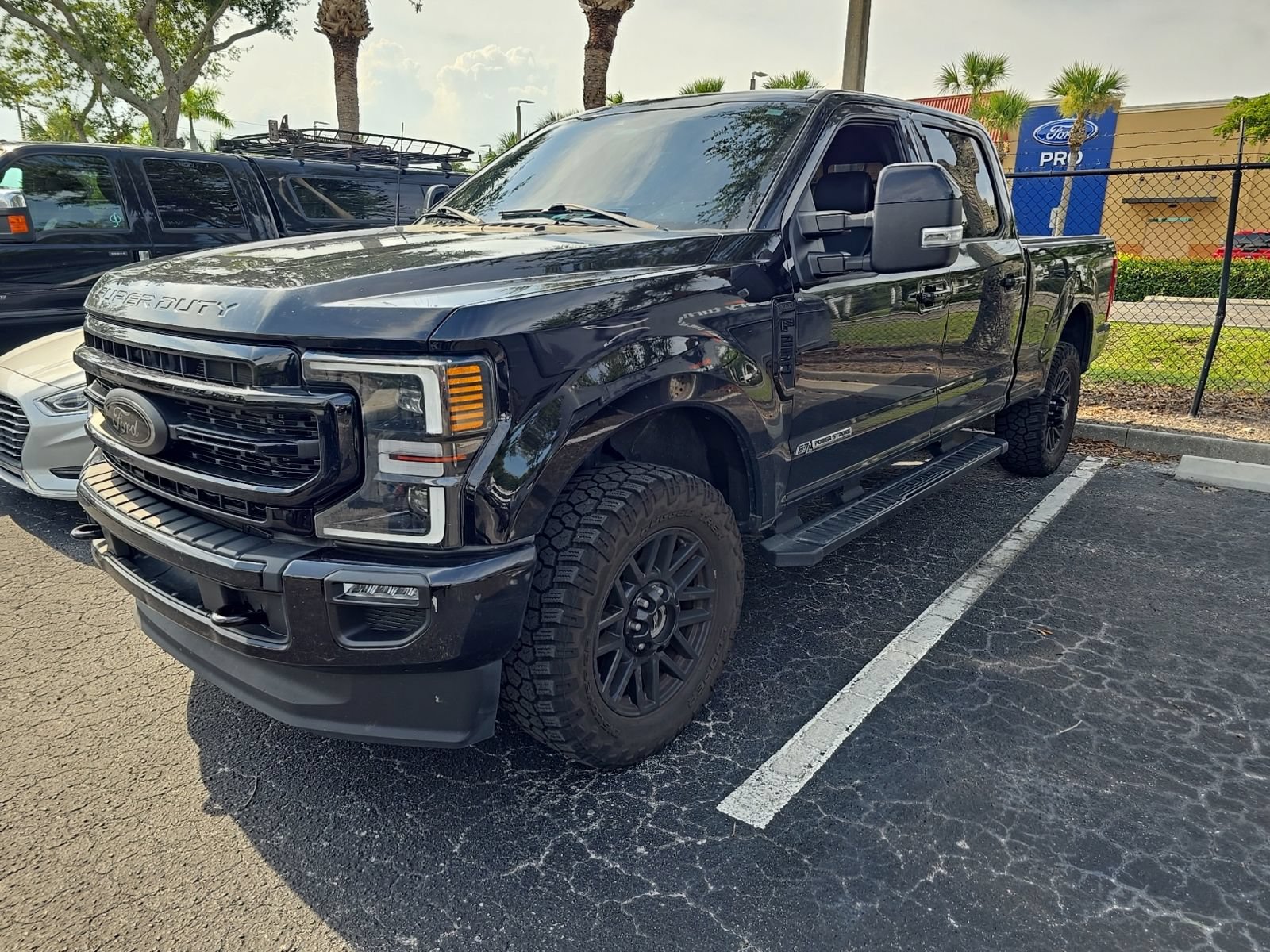Used 2022 Ford F250 Lariat w/ Black Appearance Package AWD/4WD image 2