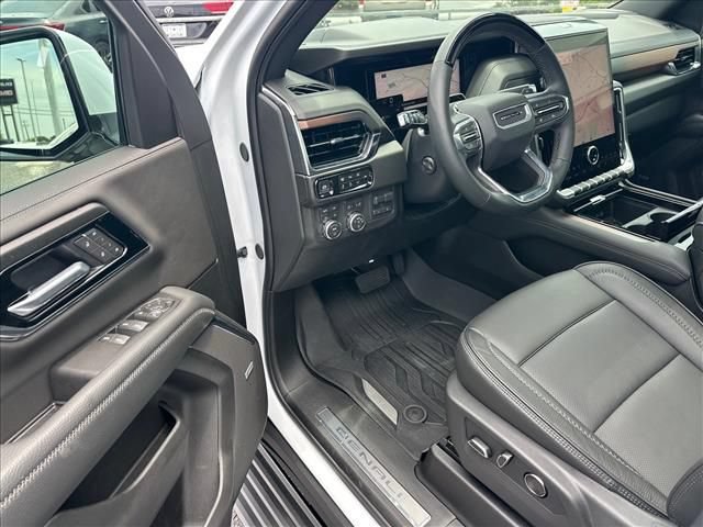 New 2026 GMC Yukon XL Denali w/ Denali Reserve Package AWD/4WD image 20