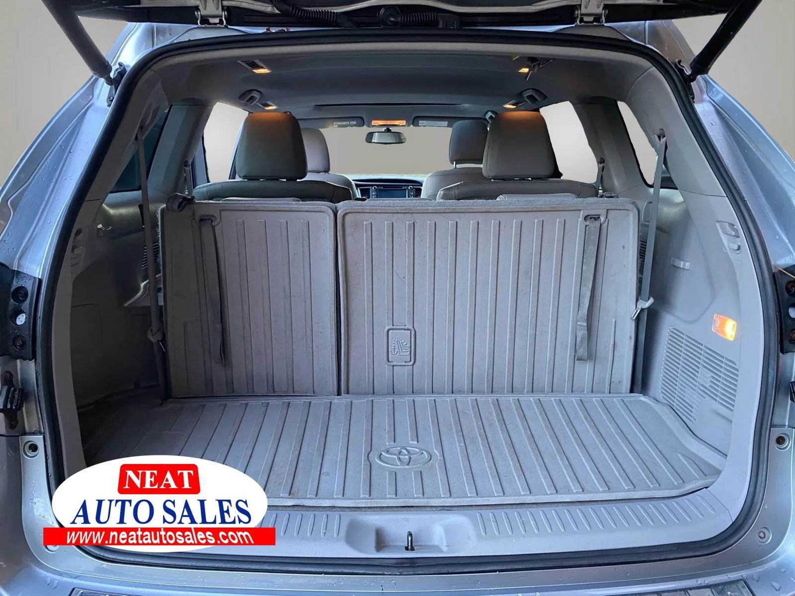Used 2015 Toyota Highlander Limited AWD/4WD image 24