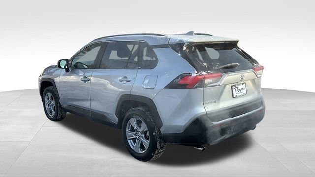 Used 2025 Toyota RAV4 LE image 5