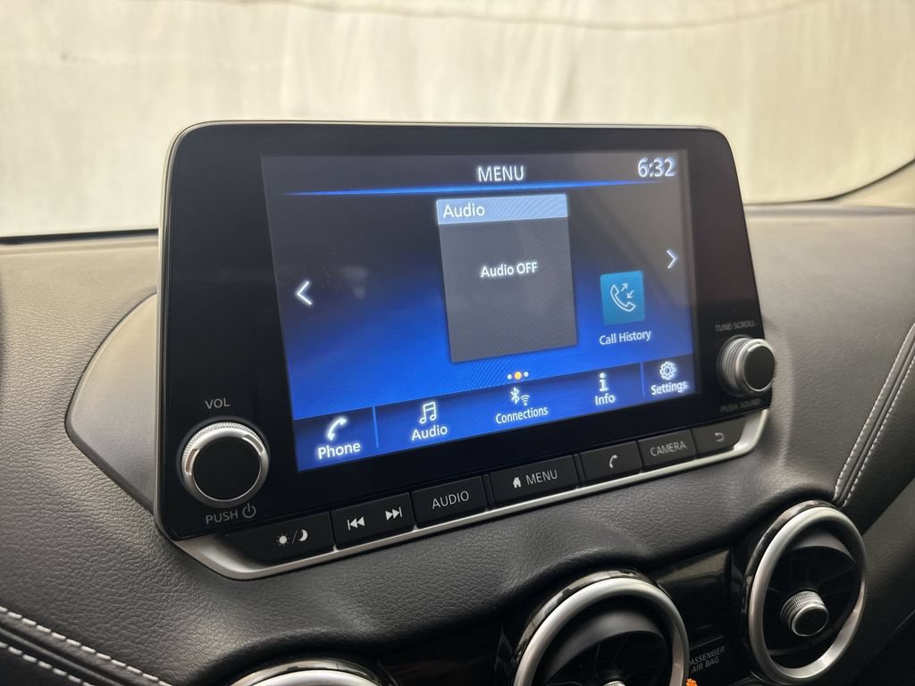 Used 2025 Nissan Sentra SV FWD image 15