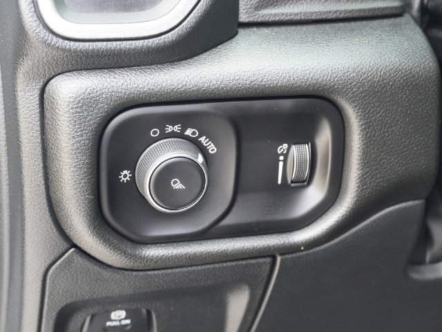 Used 2026 RAM 1500 Tradesman RWD image 27