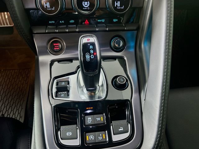 Certified 2024 Jaguar F-TYPE R image 18