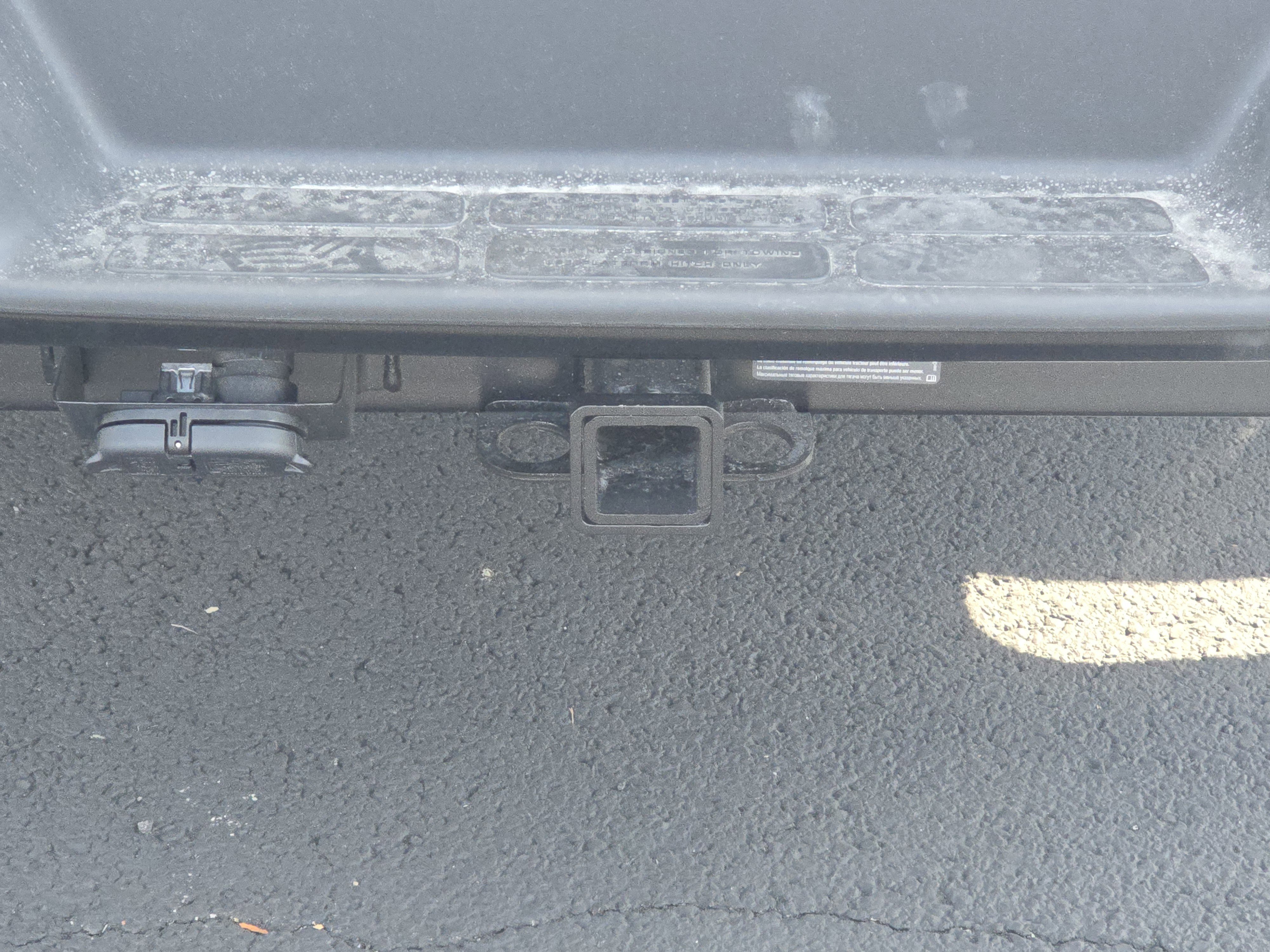 New 2025 Chevrolet Express 3500 Extended w/ Driver Convenience Package image 15