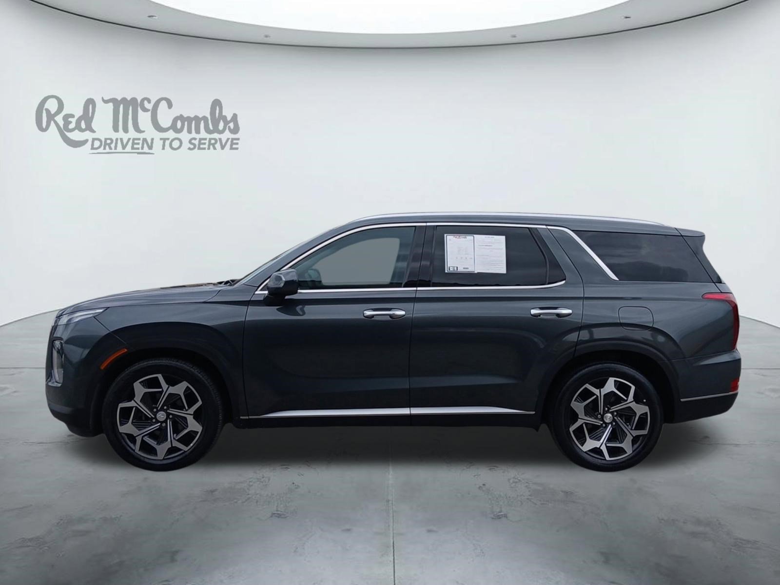 Used 2022 Hyundai Palisade SEL w/ Premium Package image 2