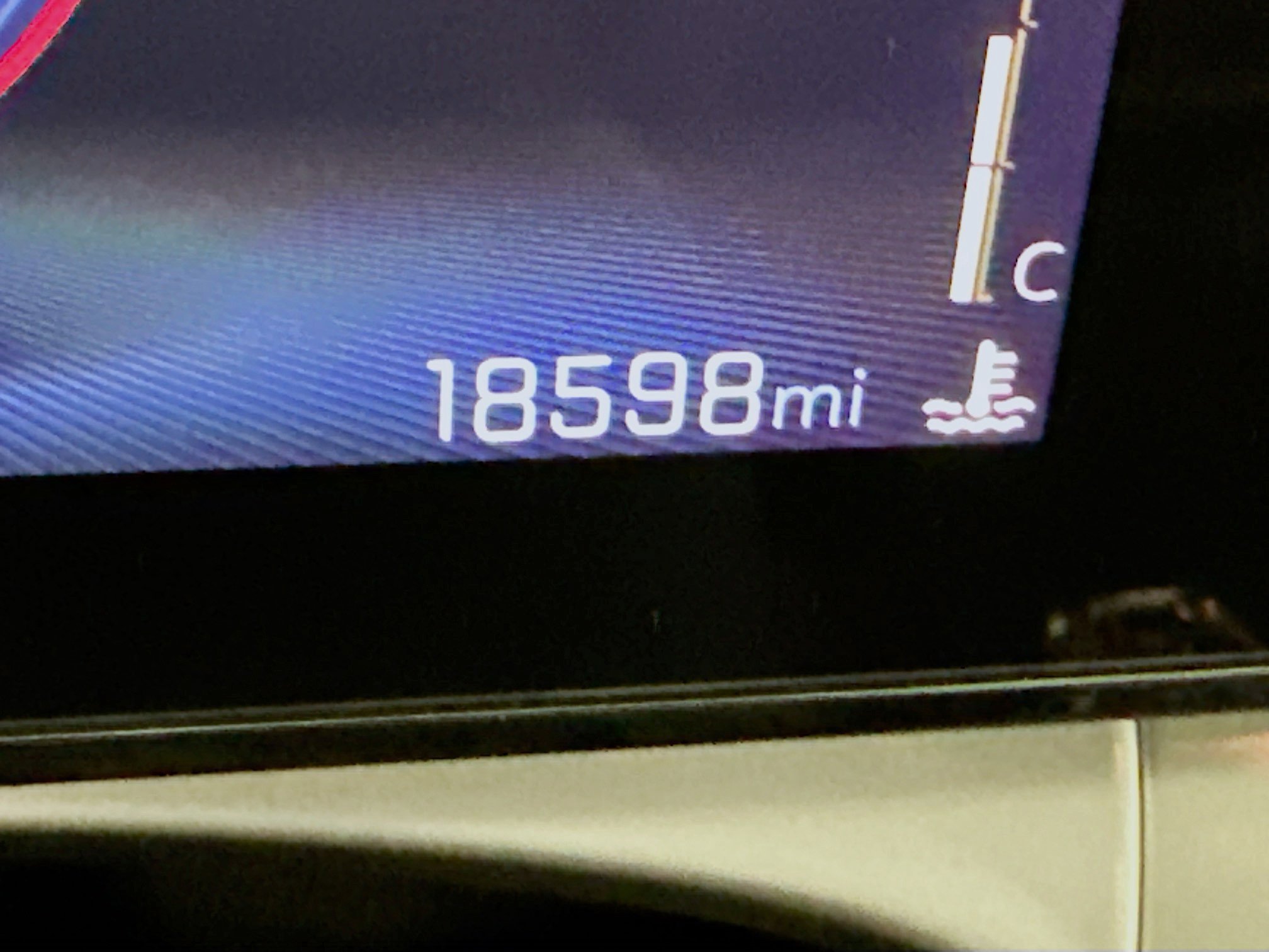 Used 2025 Chevrolet Trax LT w/ LT Convenience Package image 18