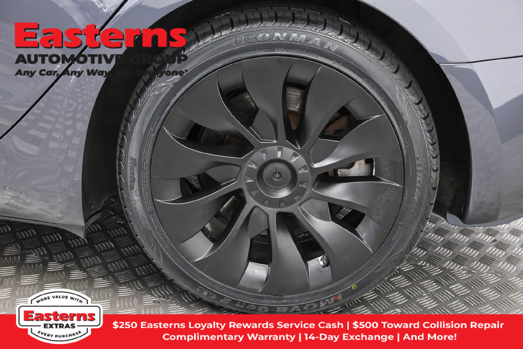 Used 2023 Tesla Model 3 Standard Range RWD image 28