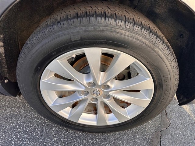 Used 2013 Toyota Venza LE image 23