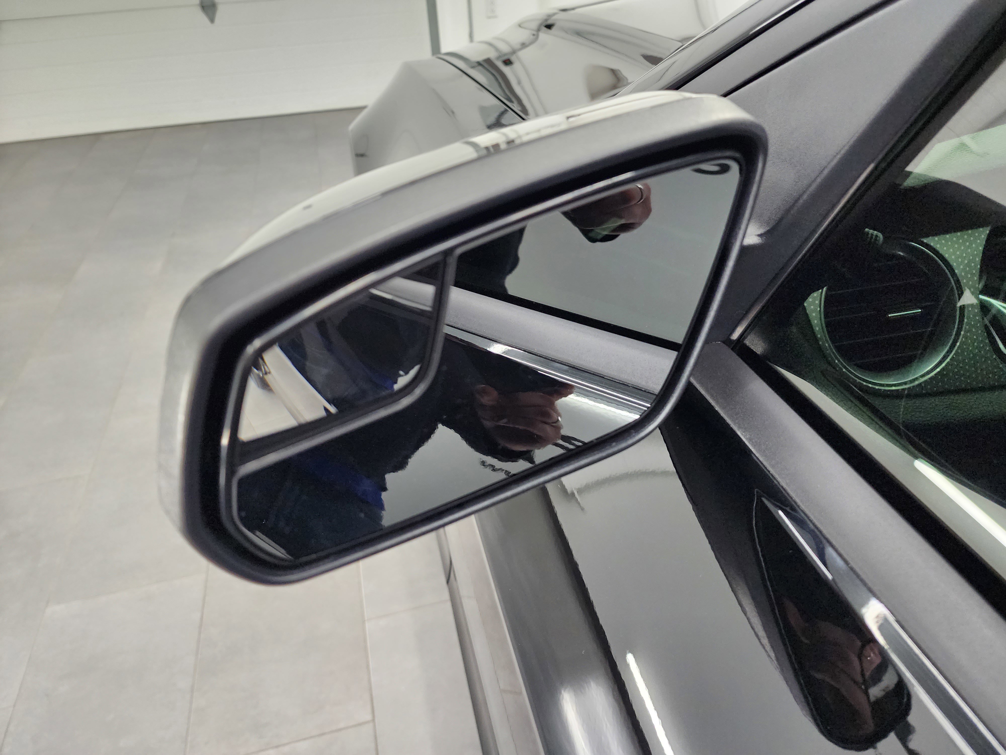 Used 2012 Ford Mustang Shelby GT500 w/ SVT Performance Pkg image 50