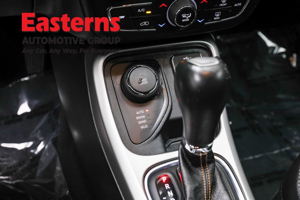 Used 2019 Jeep Compass Latitude w/ Cold Weather Group image 21