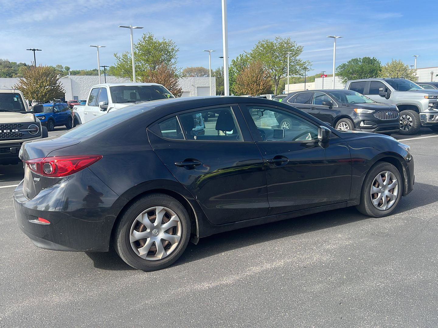 Used 2015 MAZDA MAZDA3 i Sport FWD image 5
