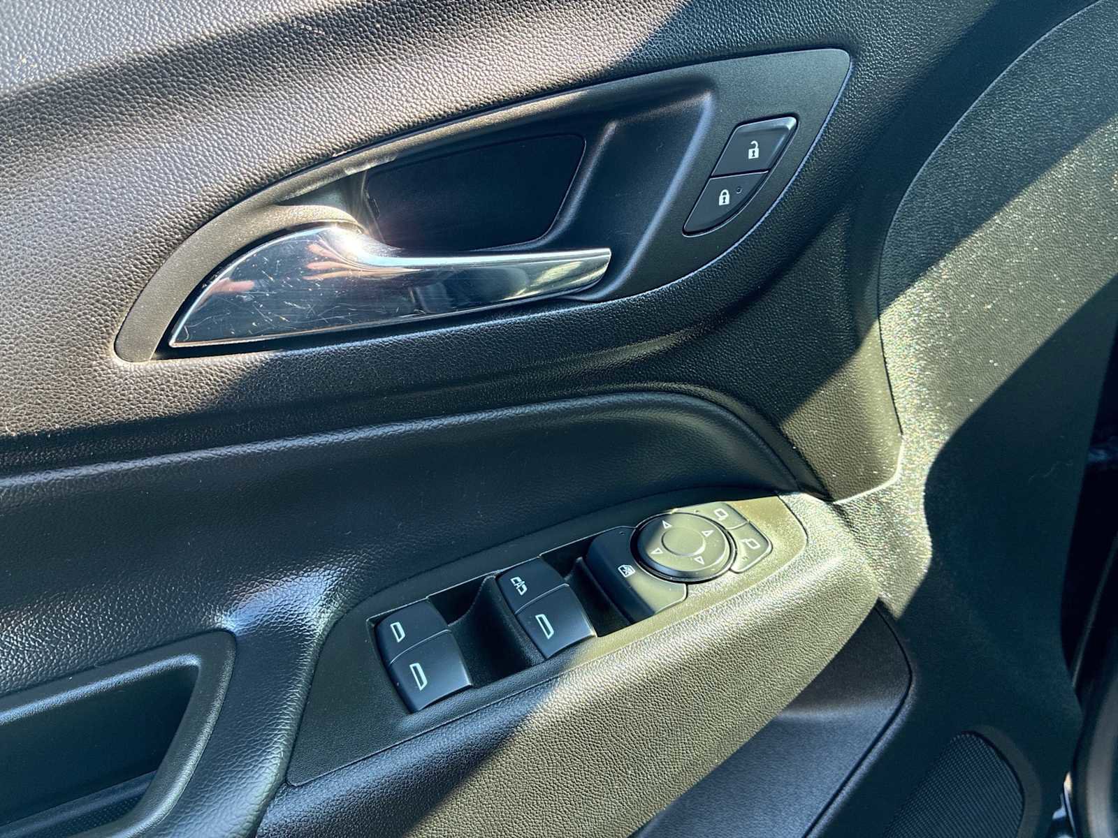 Used 2024 Chevrolet Equinox LT image 22