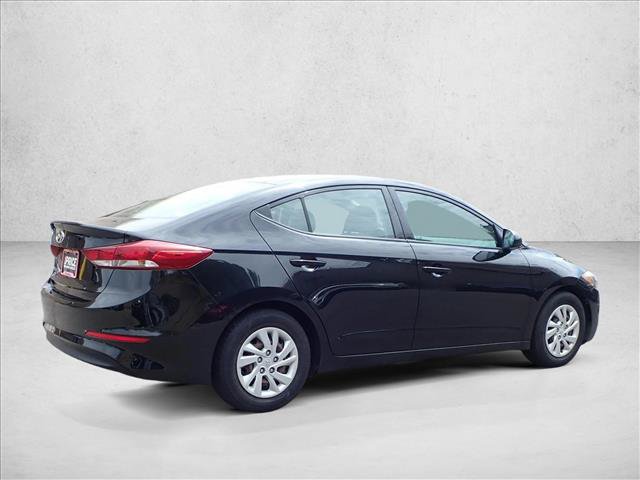 Used 2018 Hyundai Elantra SE FWD image 4