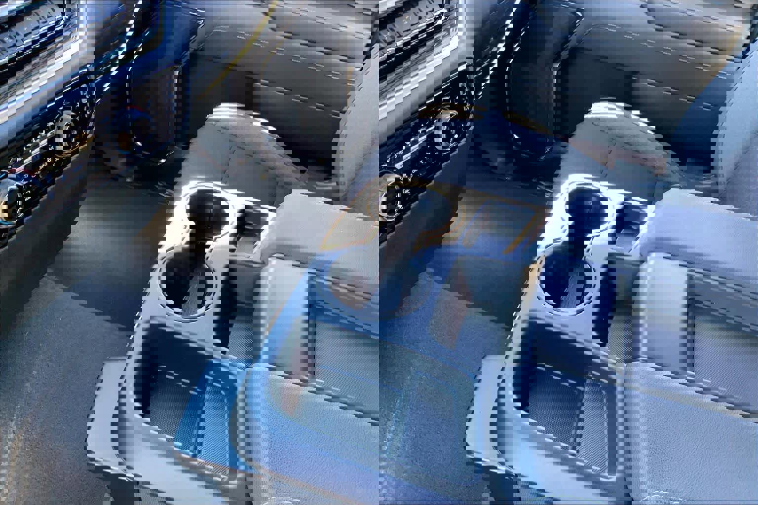 Used 2024 Chevrolet Silverado 1500 LT w/ Z71 Off-Road Package image 15