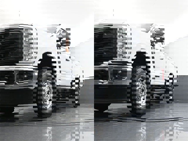 New 2026 Ford F250 XL image 30
