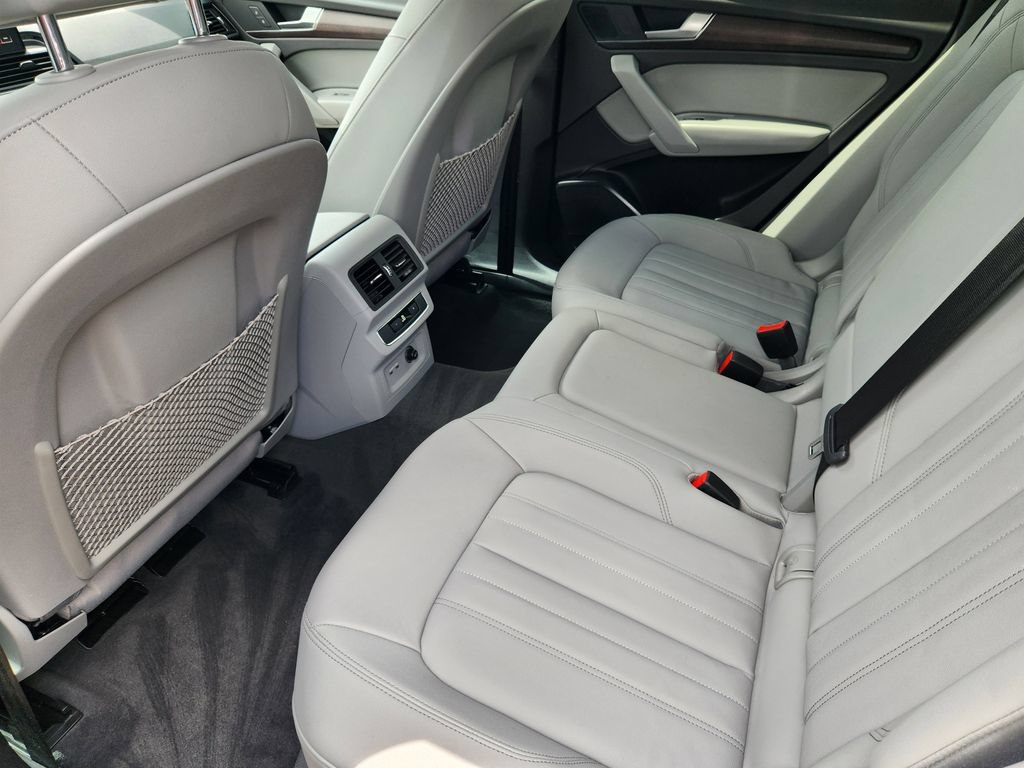 Certified 2022 Audi Q5 2.0T Premium AWD/4WD image 34