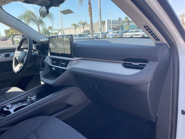 New 2026 Ford Explorer Active RWD image 27
