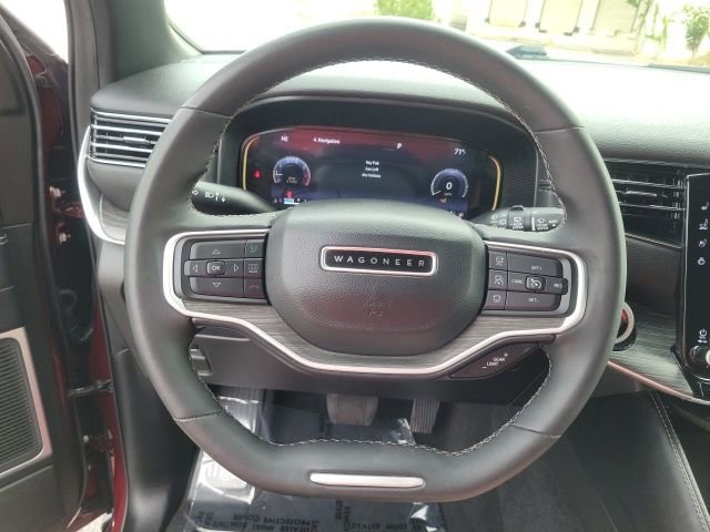 Used 2023 Jeep Wagoneer L Series III w/ Preferred Equipment Group AWD/4WD image 24
