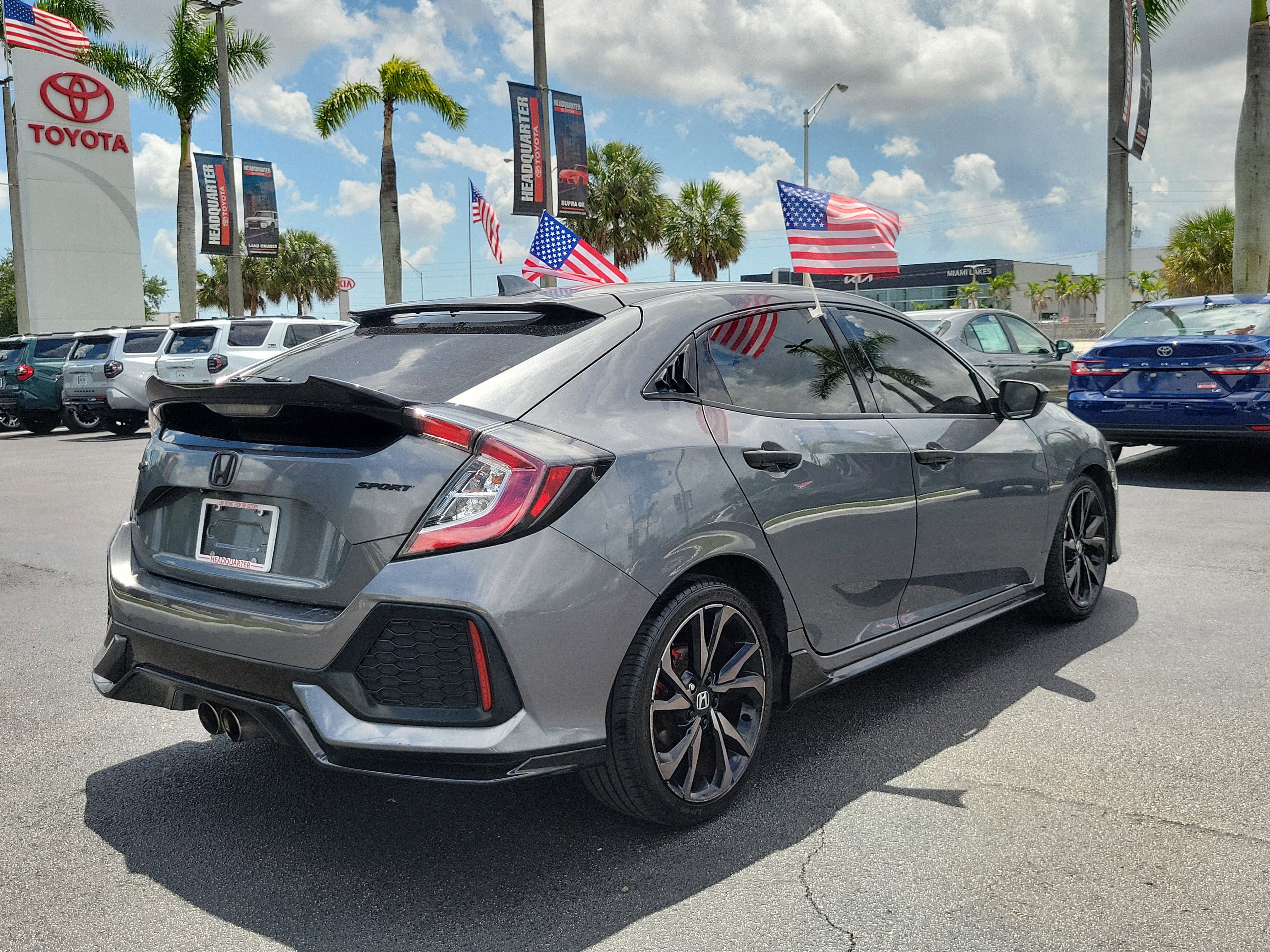 Used 2018 Honda Civic Sport image 12