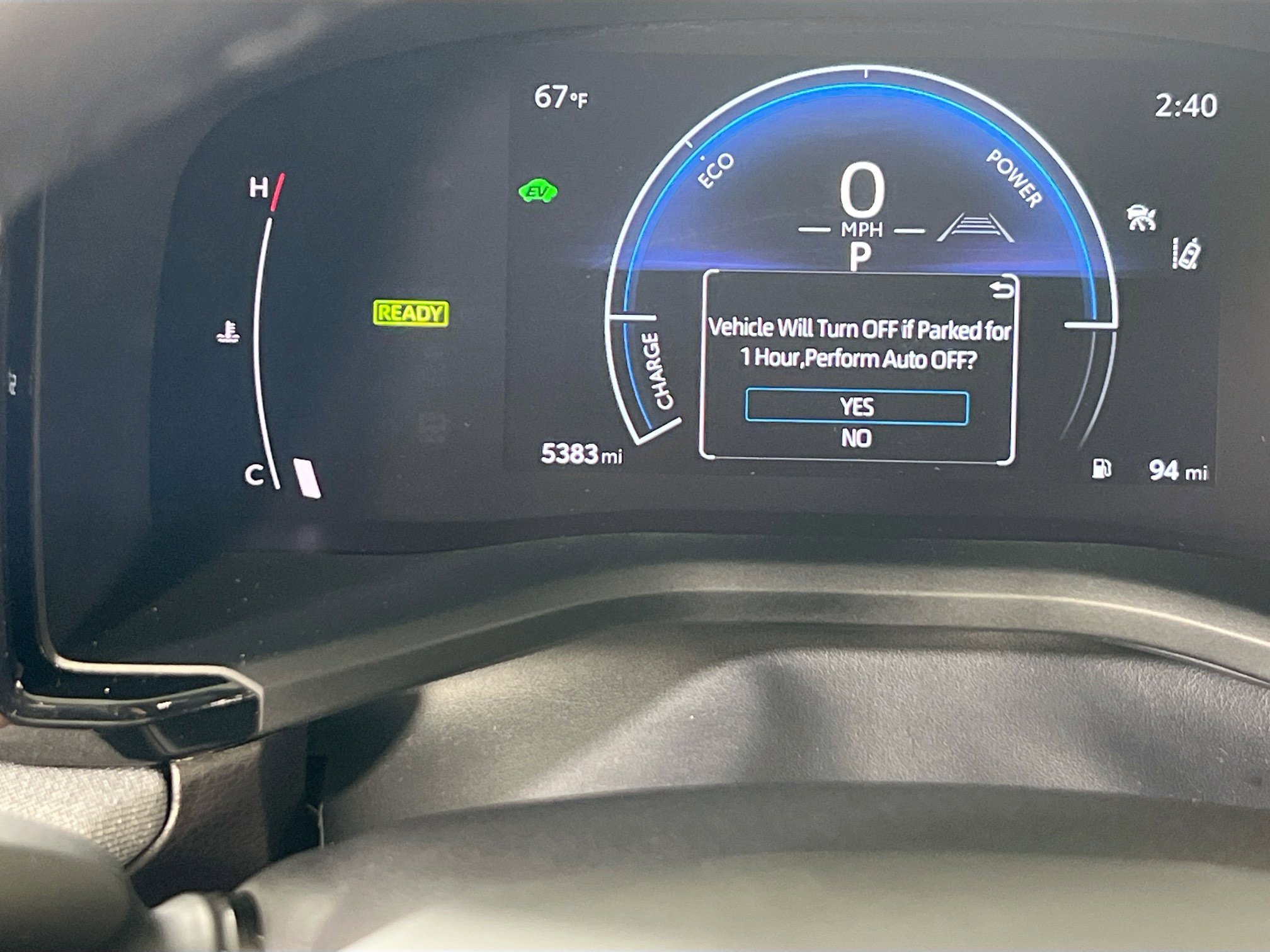 Used 2025 Toyota Camry LE w/ Convenience Package image 12