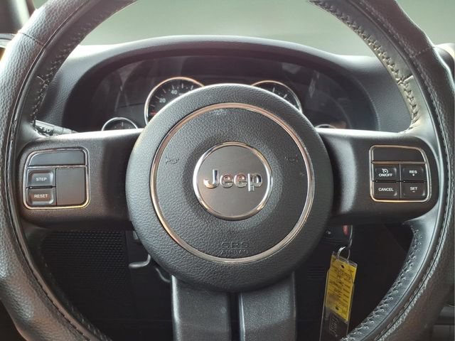 Used 2014 Jeep Wrangler Sport AWD/4WD image 20