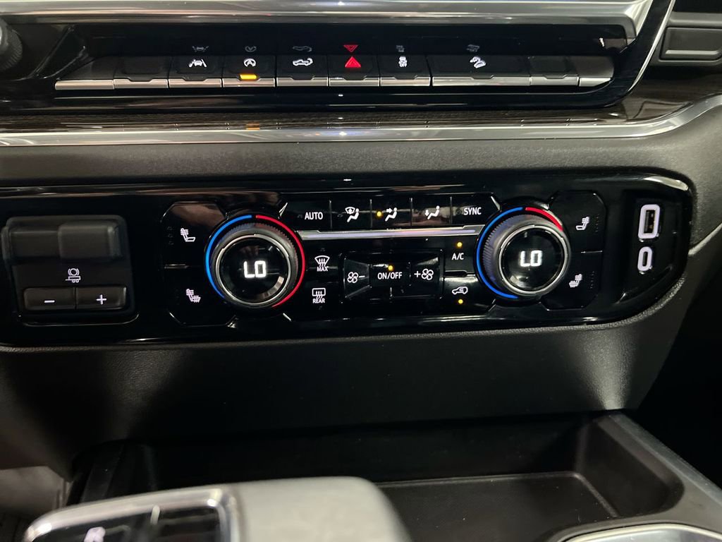 Used 2024 Chevrolet Silverado 1500 LT Trail Boss w/ Convenience Package II image 17