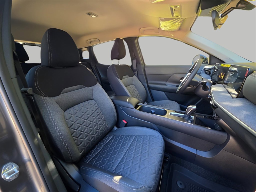 New 2026 Nissan Kicks SV image 11