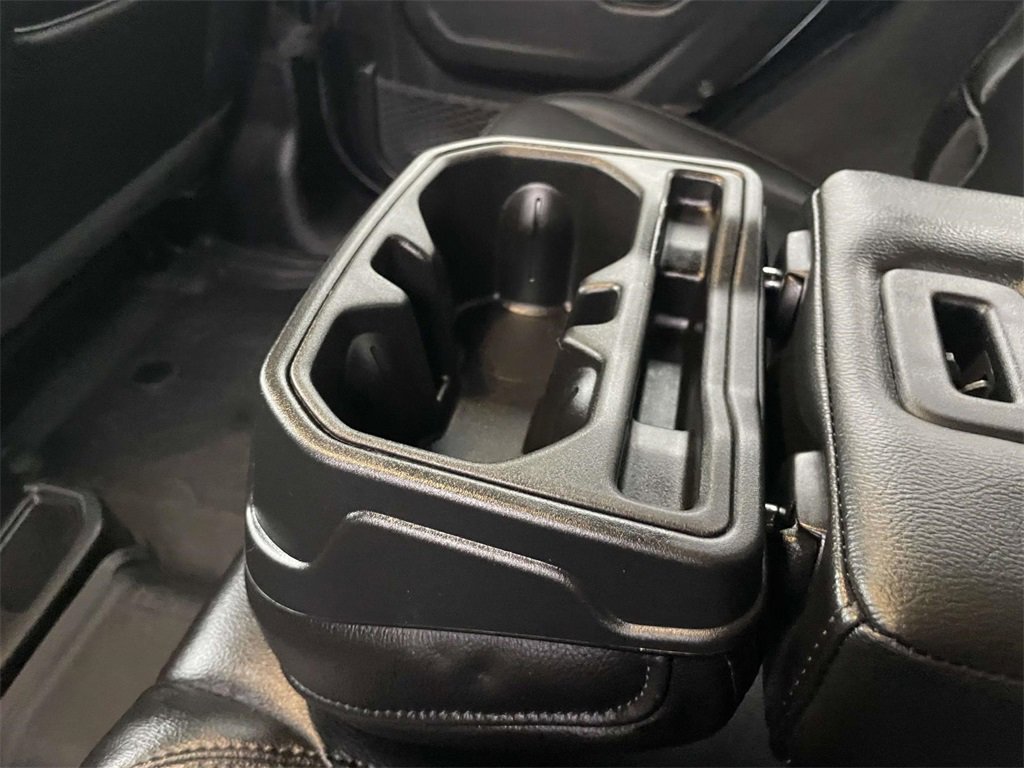 Used 2023 Jeep Wrangler Sahara image 12