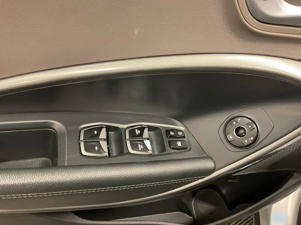 Used 2017 Hyundai Santa Fe Sport image 15