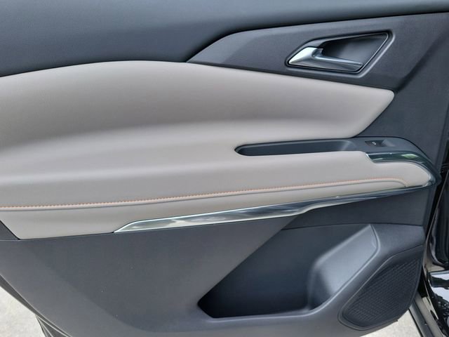 New 2026 Chevrolet Traverse LT image 9