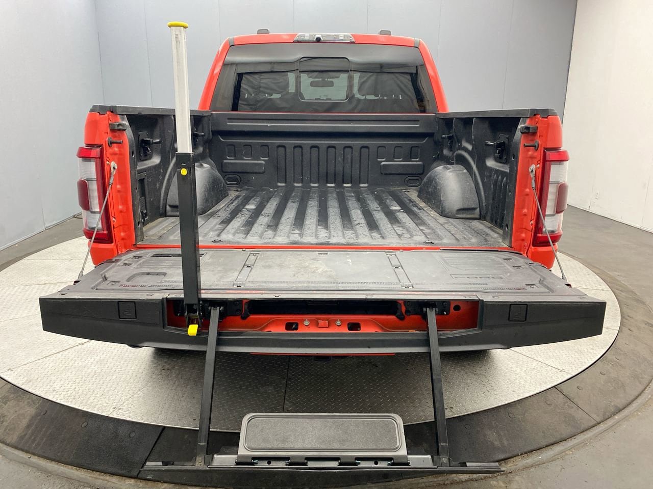 Used 2021 Ford F150 Raptor w/ Raptor 37 Performance Package AWD/4WD image 26