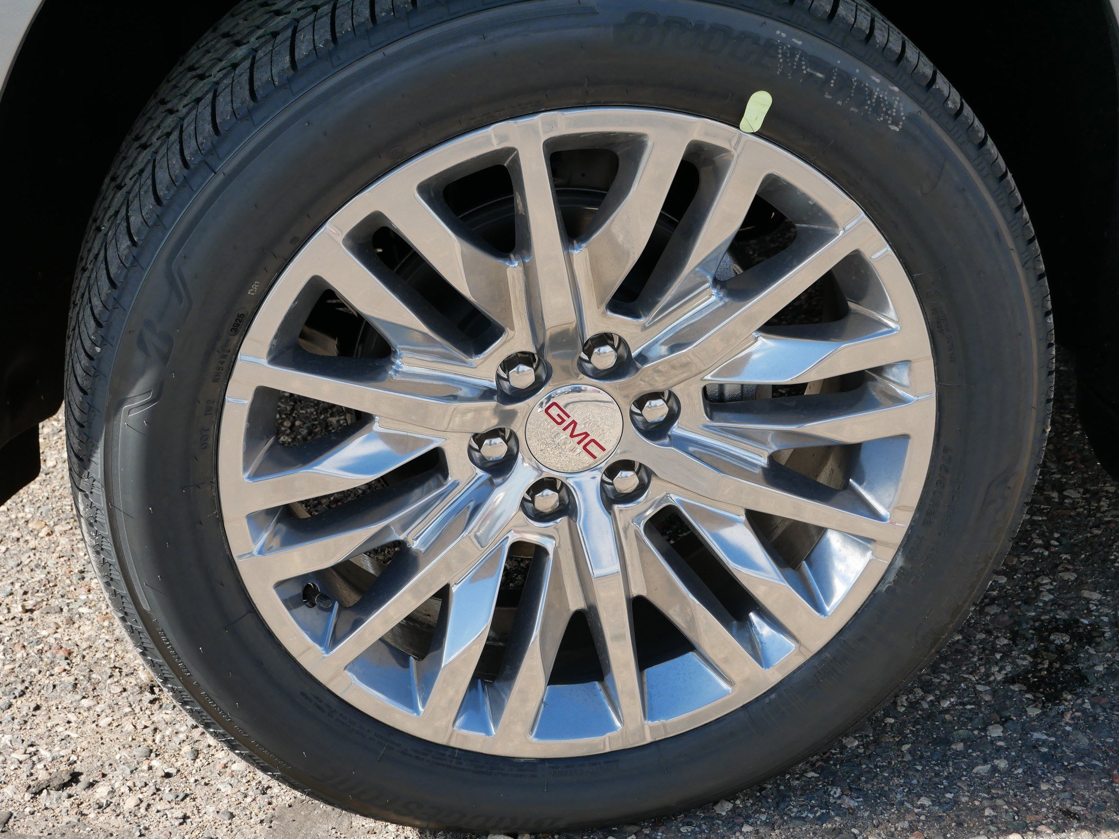 New 2026 GMC Yukon Elevation image 9