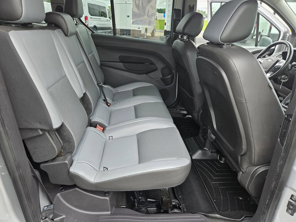 Used 2016 Ford Transit Connect XL FWD image 24