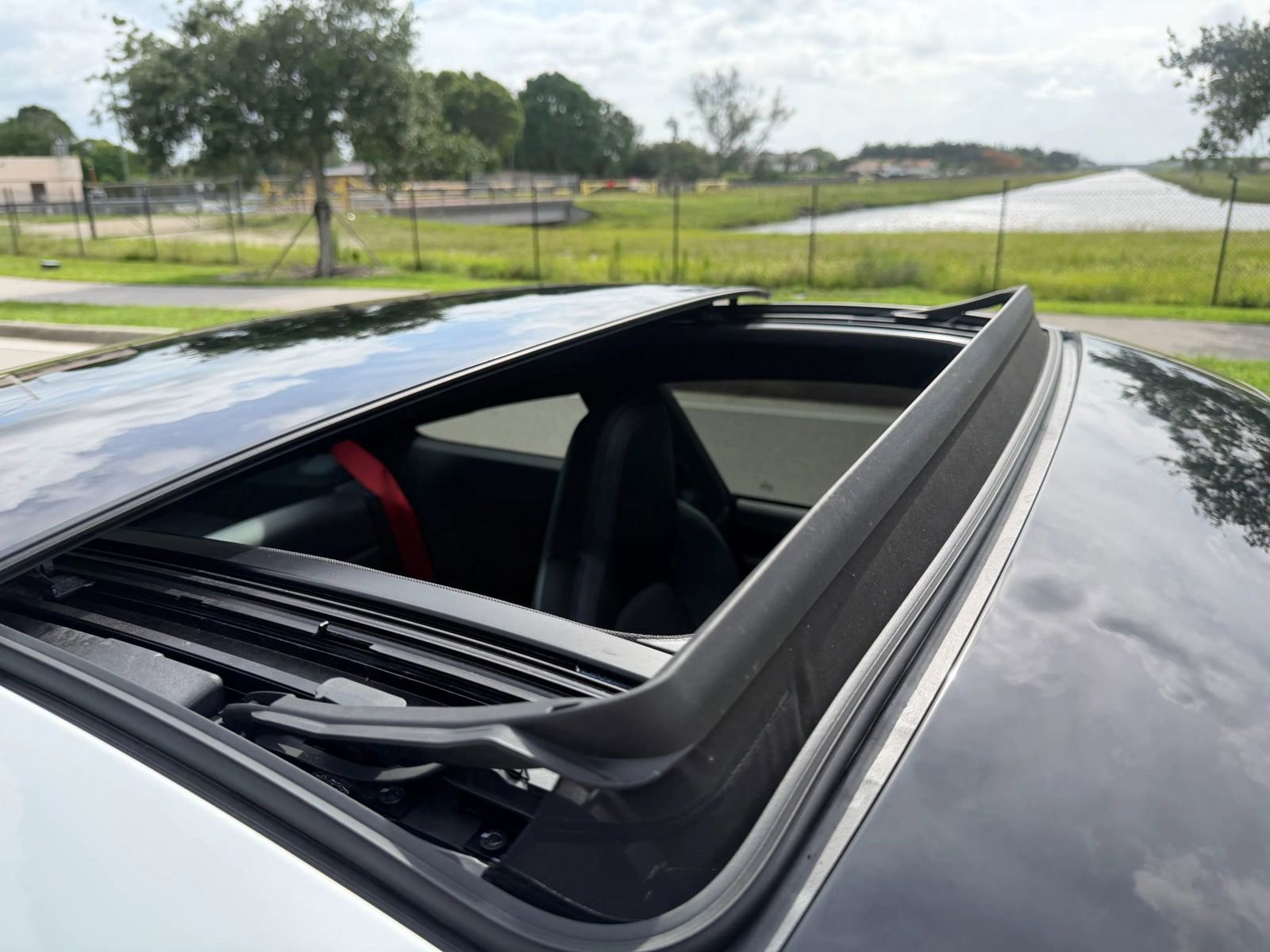Used 2022 Porsche 911 Carrera image 14