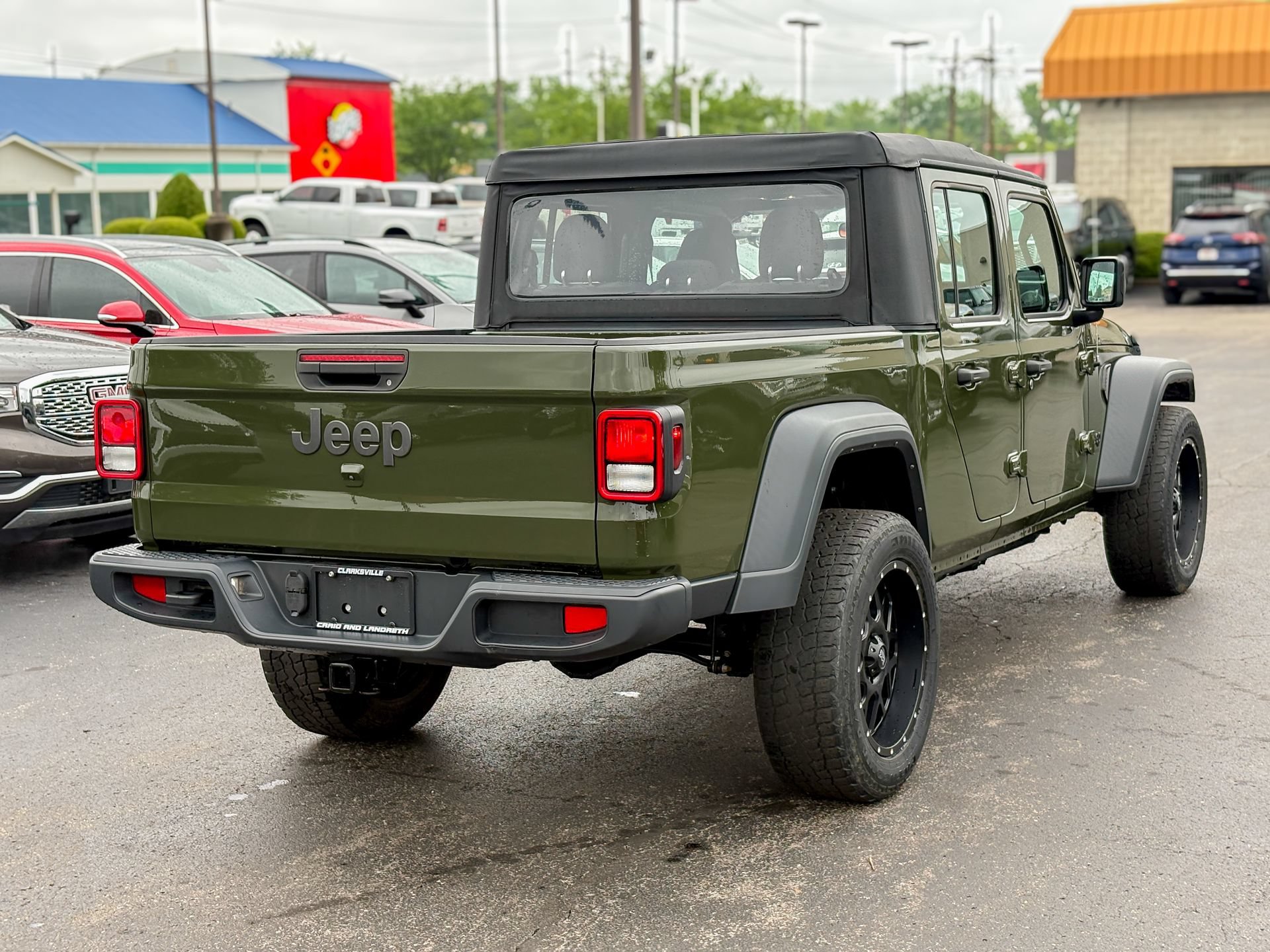 Used 2022 Jeep Gladiator Sport w/ Trailer Tow Package AWD/4WD image 15