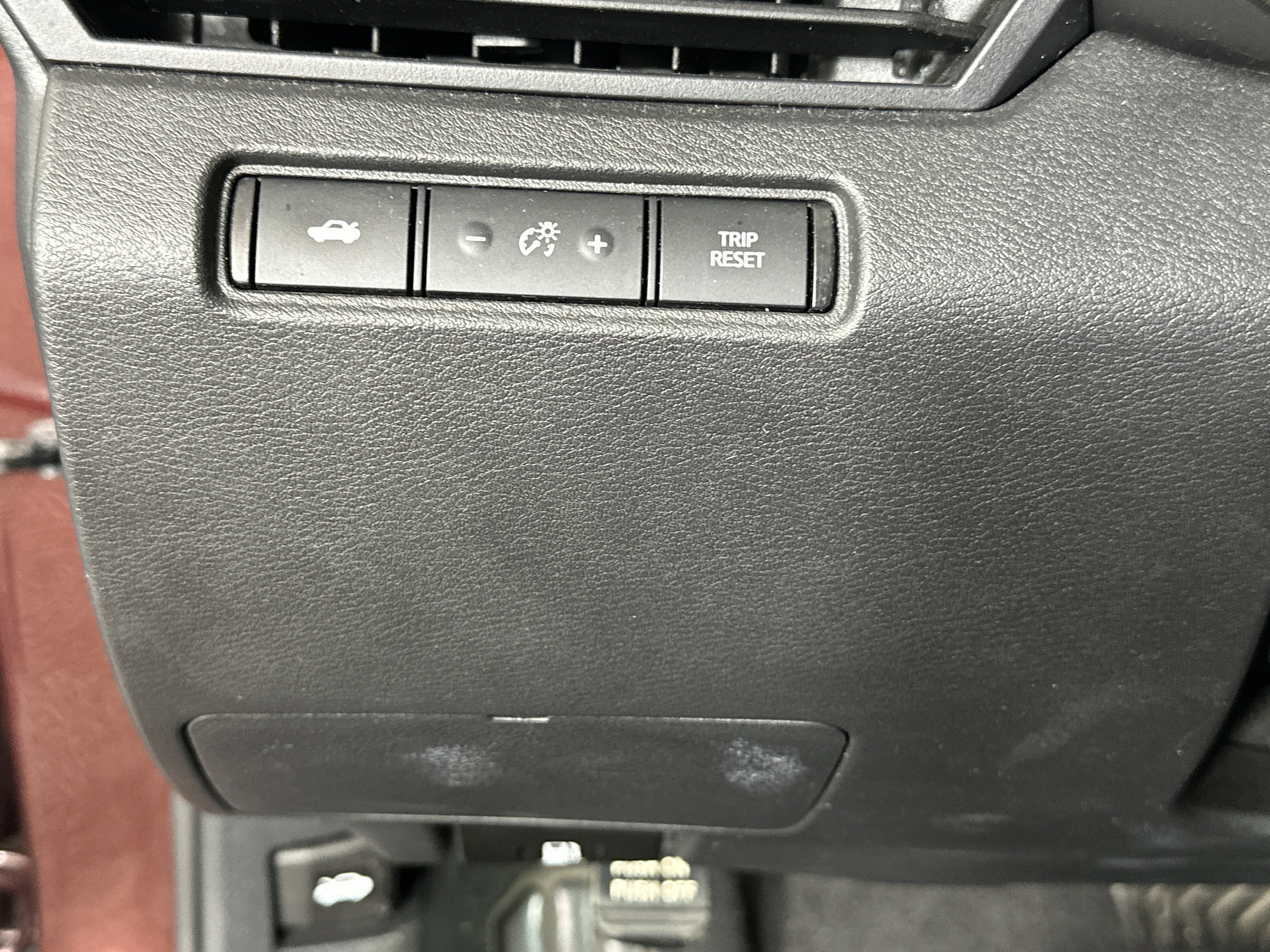 Used 2024 Nissan Altima 2.5 SV image 25