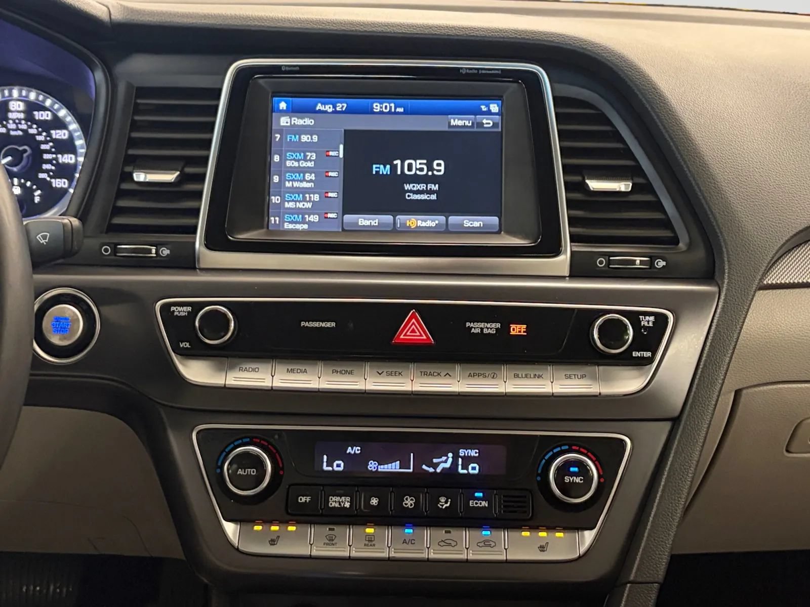Used 2019 Hyundai Sonata Plug-In Hybrid FWD image 23