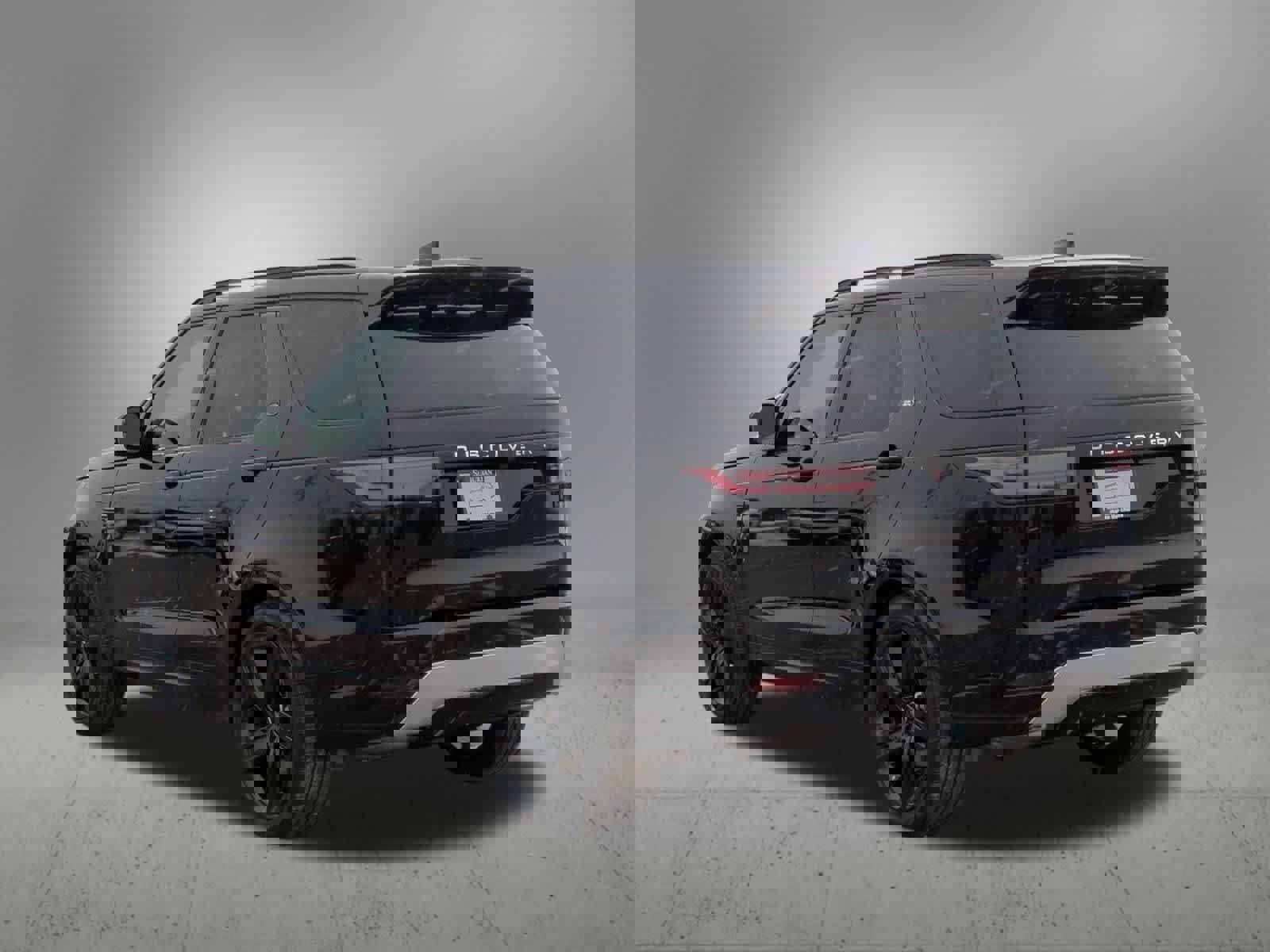 New 2026 Land Rover Discovery Limited Edition image 4