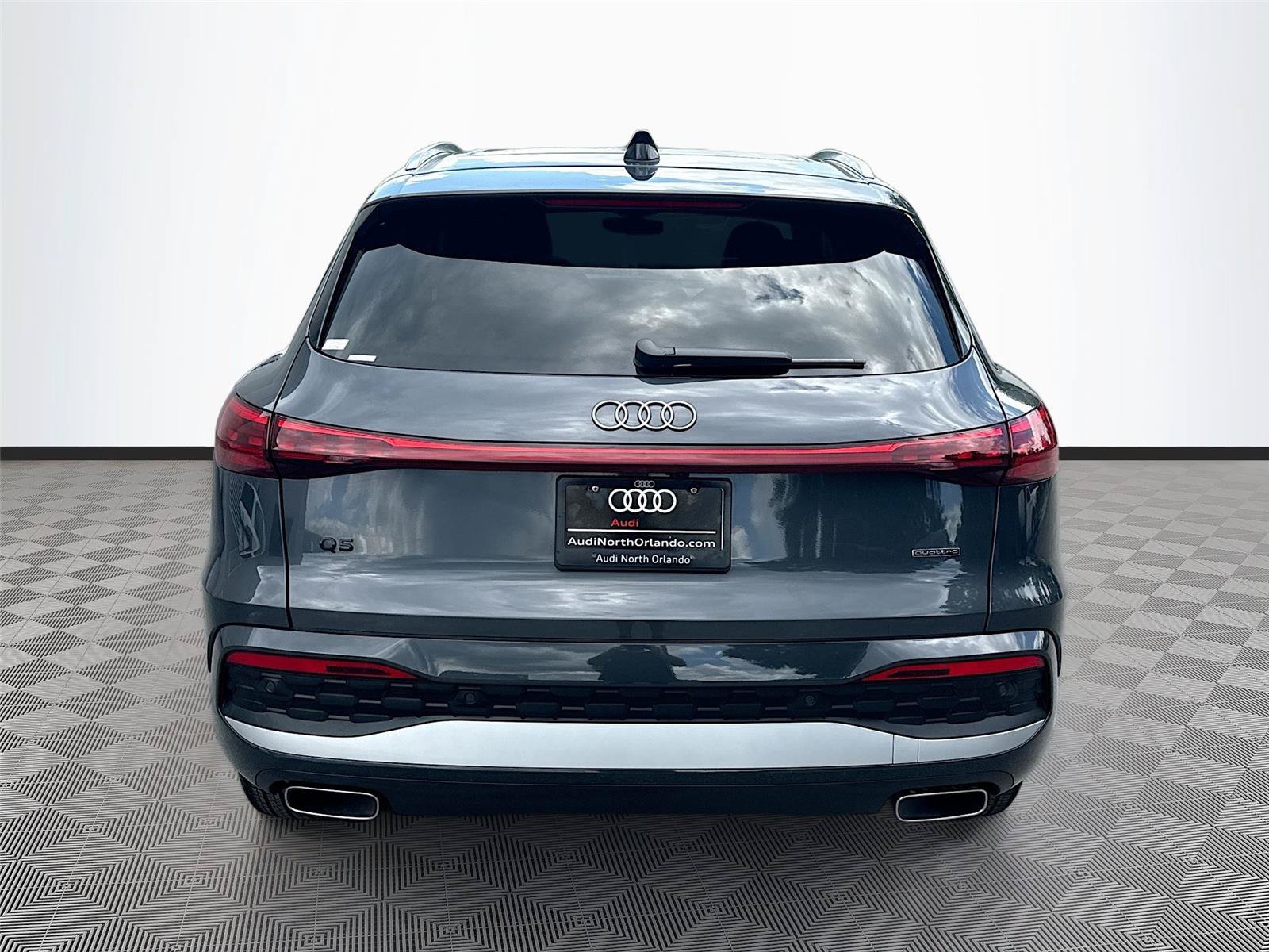 Certified 2025 Audi Q5 Premium Plus w/ Premium Plus AWD/4WD image 6