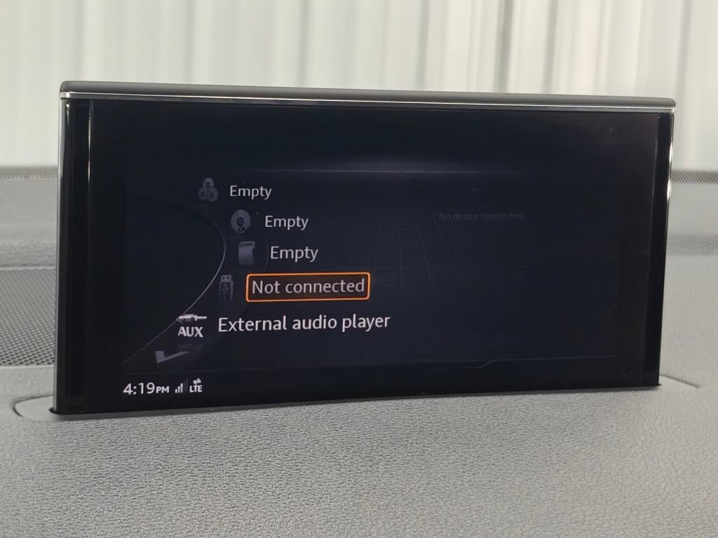 Used 2017 Audi Q7 3.0T Prestige AWD/4WD image 45