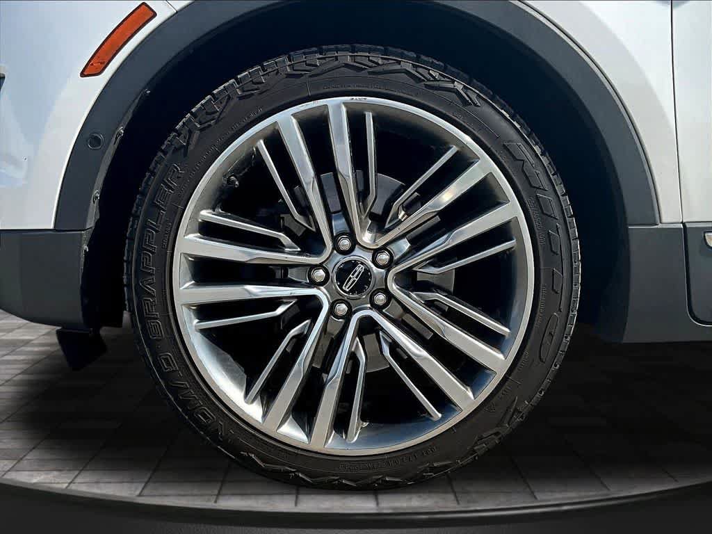 Used 2015 Lincoln MKC AWD w/ Equipment Group 102A Reserve image 32