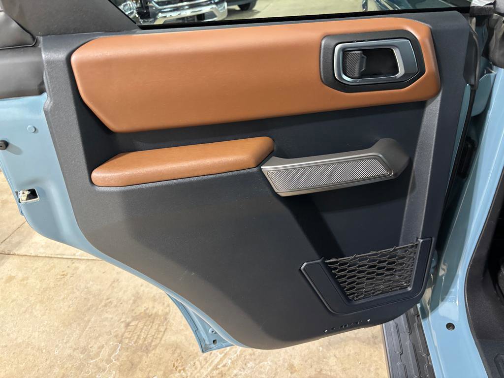Used 2023 Ford Bronco Outer Banks image 12