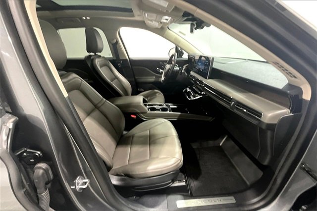Used 2023 Lincoln Corsair Reserve w/ Equipment Group 201A image 27