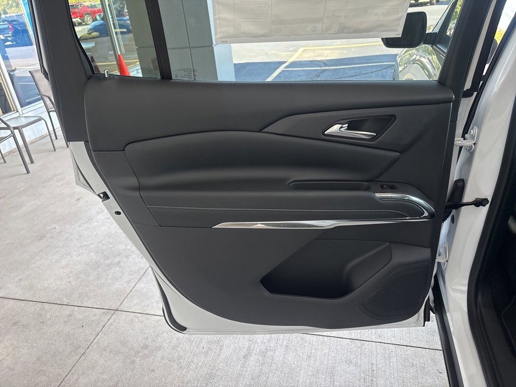 New 2026 Chevrolet Traverse LT image 22