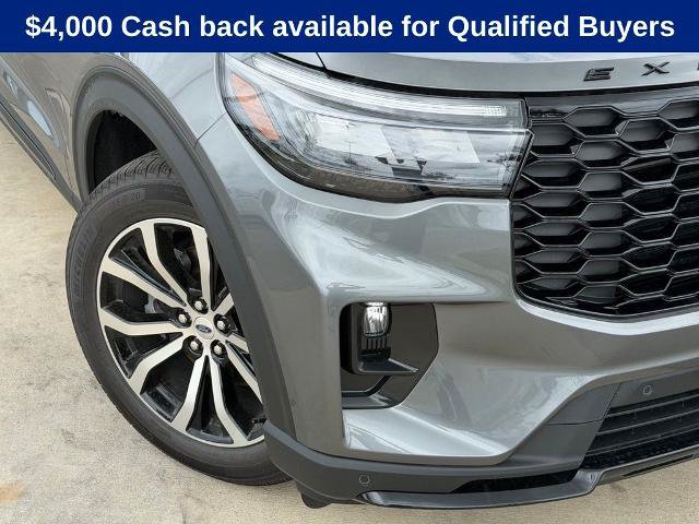 New 2026 Ford Explorer ST-Line w/ Premium Package RWD image 31