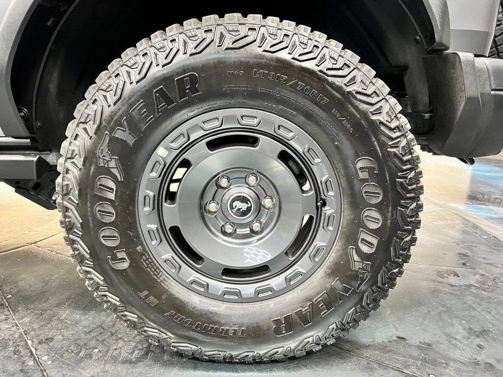 Used 2024 Ford Bronco Everglades AWD/4WD image 22