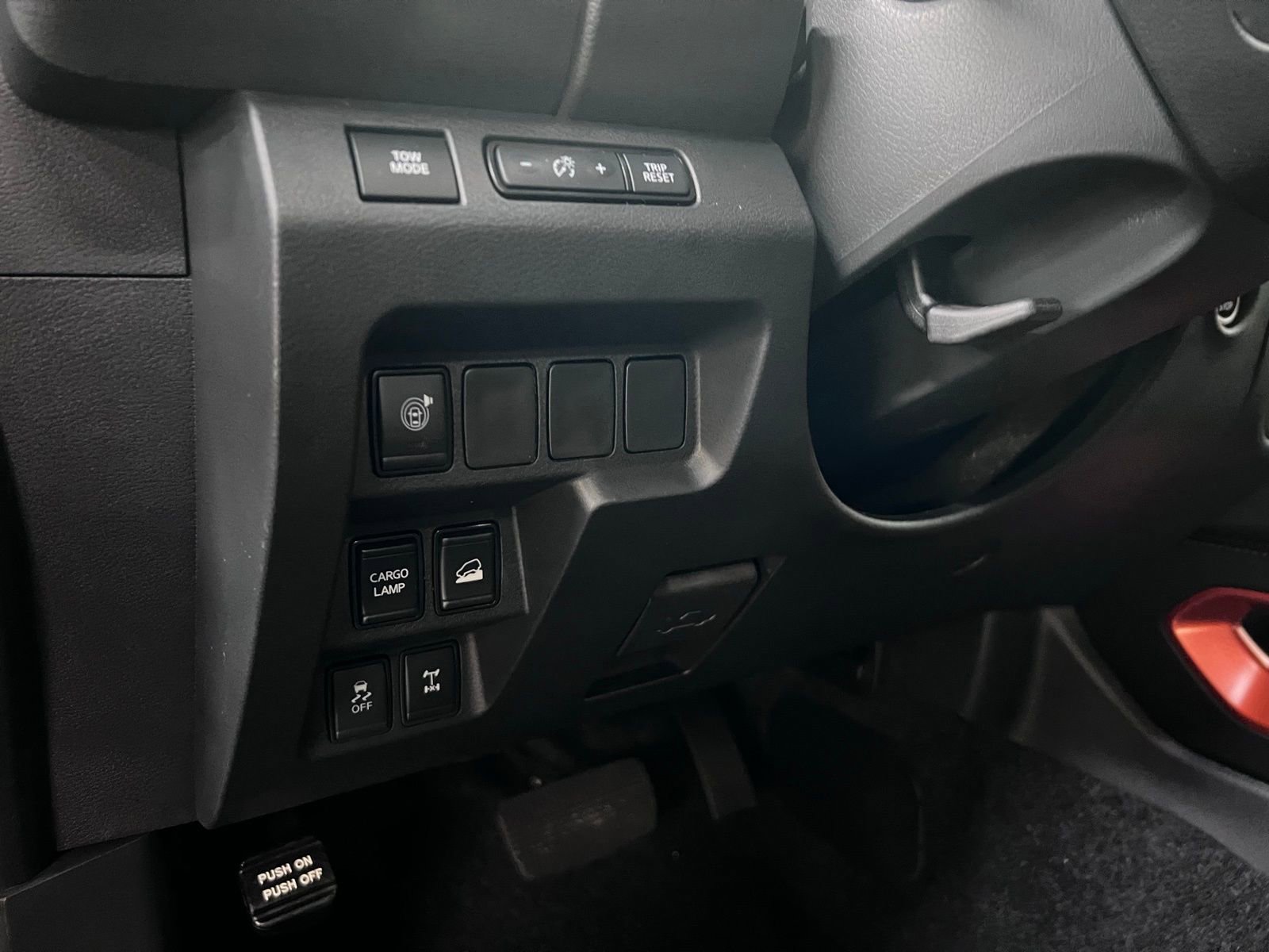 New 2025 Nissan Frontier PRO-4X image 16