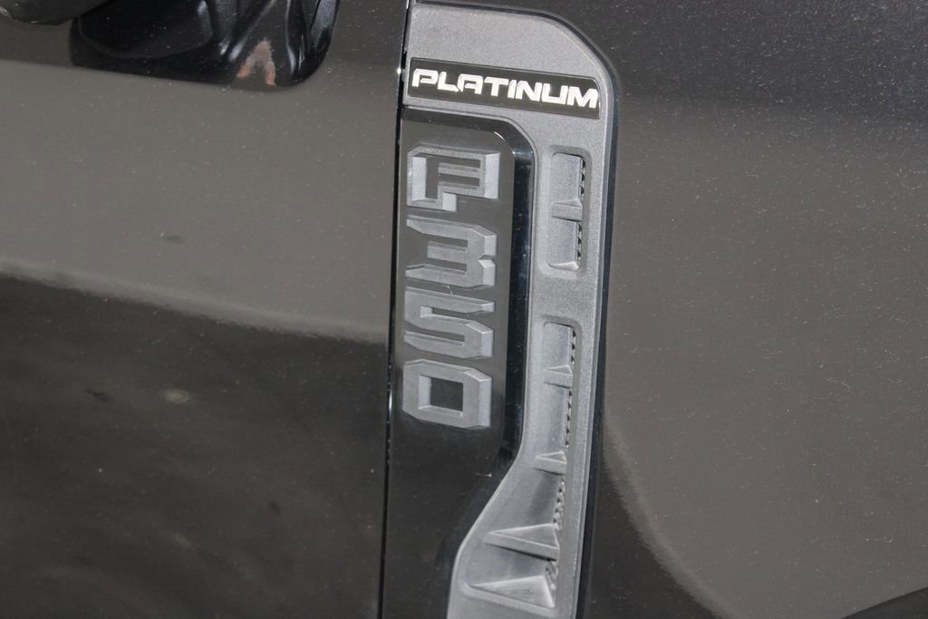 Used 2025 Ford F350 Platinum image 12