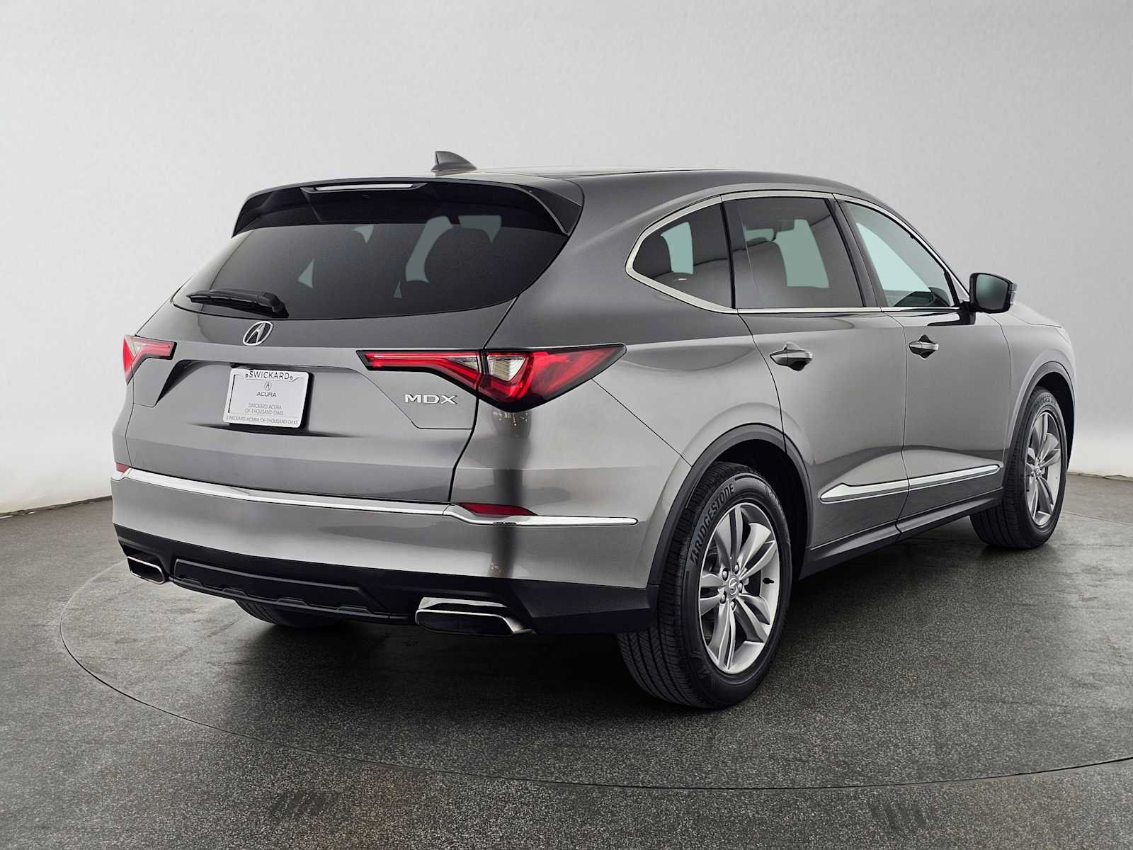 Certified 2023 Acura MDX FWD image 3