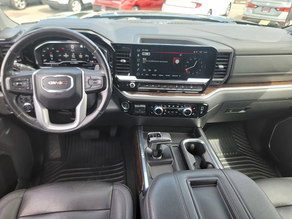 Used 2022 GMC Sierra 1500 Elevation w/ Elevation Premium Package image 20